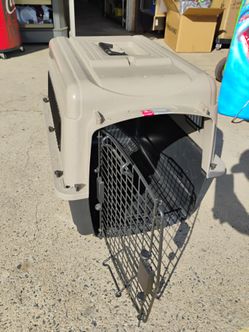 Premium kennel 18x23