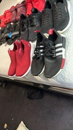 Lot Of Shoes New And Barely Used