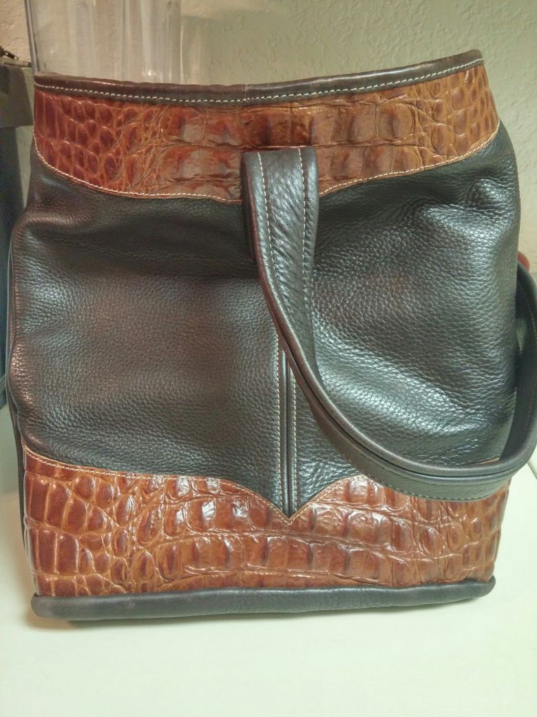 GENUINE TANNERS CREEK LEATHER CO. $45.00