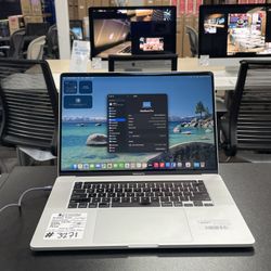 MacBook Pro 16 inch 2019 16GB 512GB SSD with Store Warranty And Financing Available!