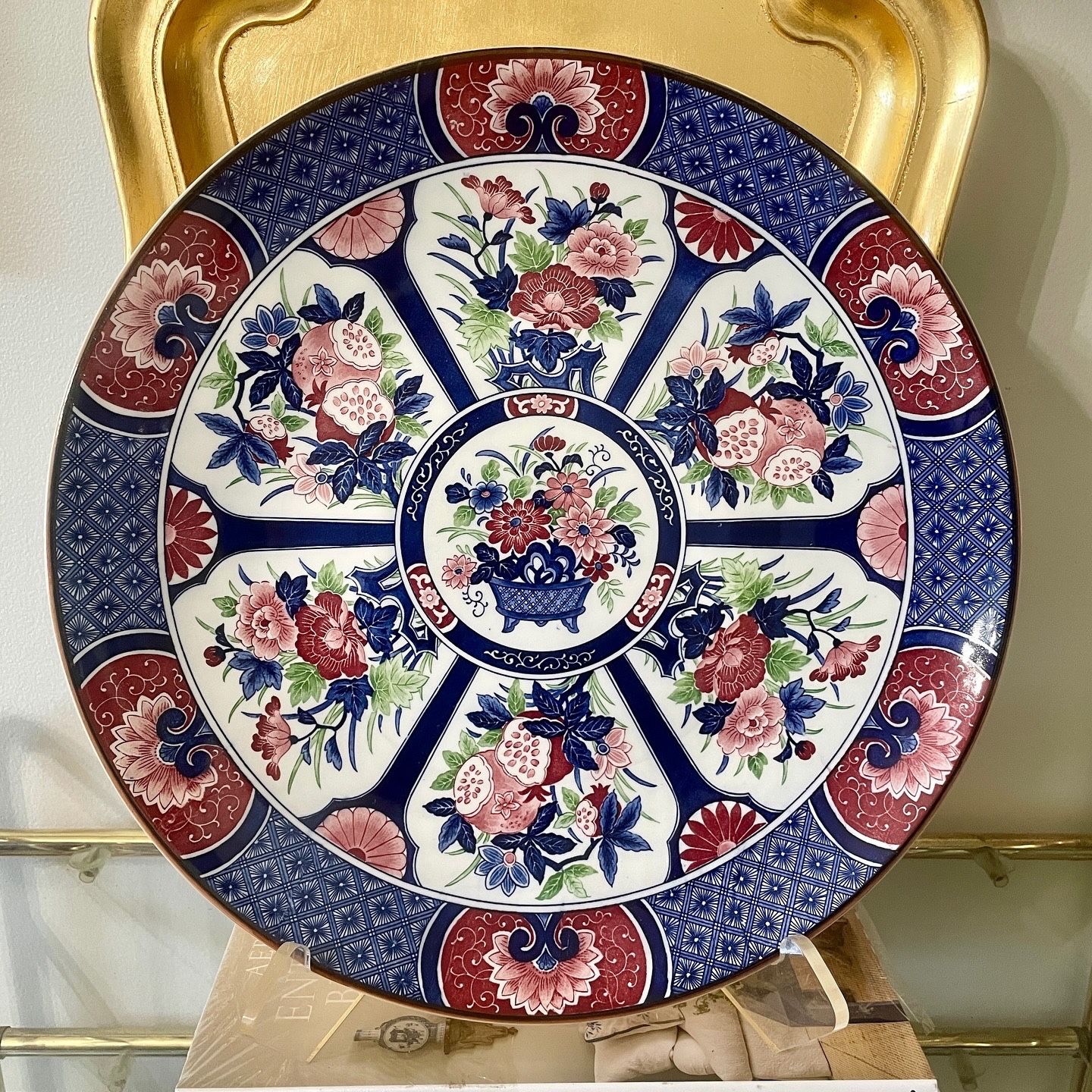 Vintage 1960s 15 1/4” W x 15 1/4” H Royal Maruishi Ware Chinoiserie Round Platter
