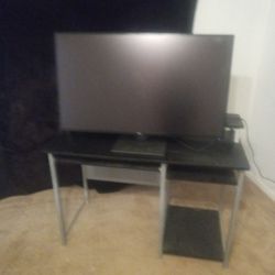 Dell Ultra sharp 42' Inch Monitor For Gaming 