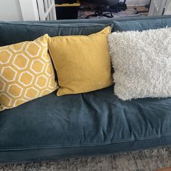 7 Feather Pillows 