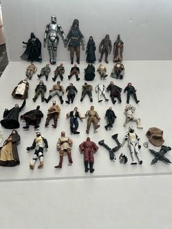large, mixed lot of loose 3.75-inch Star Wars action figures and accessories