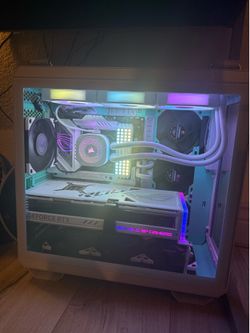 ASUS ROG Strix GeForce RTX 4090 24GB GDDR6X GPU OC Edition Gaming Graphics Card