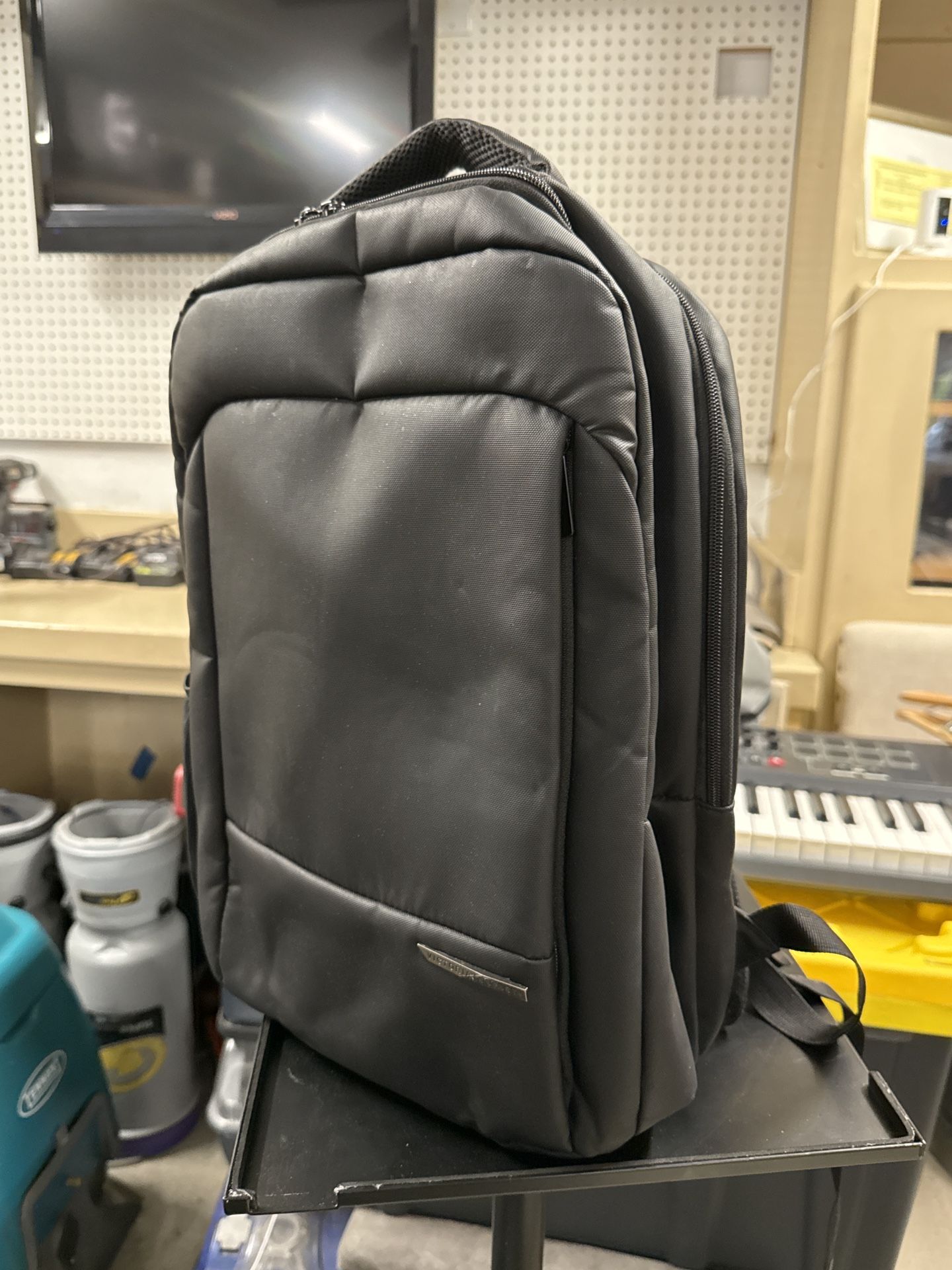 Black Laptop Backpack – Multiple Pockets, Padded, Comfortable Straps 