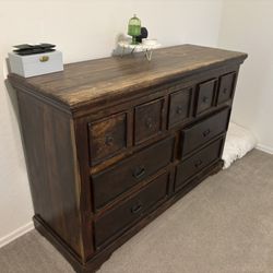 Hardwood Bedroom Furniture