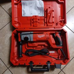 Milwaukee 8 Amp Corded 1 in. SDS D-Handle Rotary Hammer 5262-21