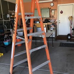 Huskey Multi  Ladder. CASH ONLY