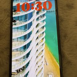 iPhone 13 UNLOCKED 128gb