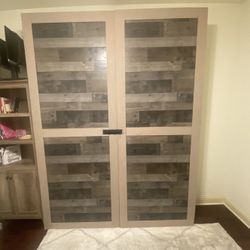 Queen Murphy Bed - Custom Made / Real Wood