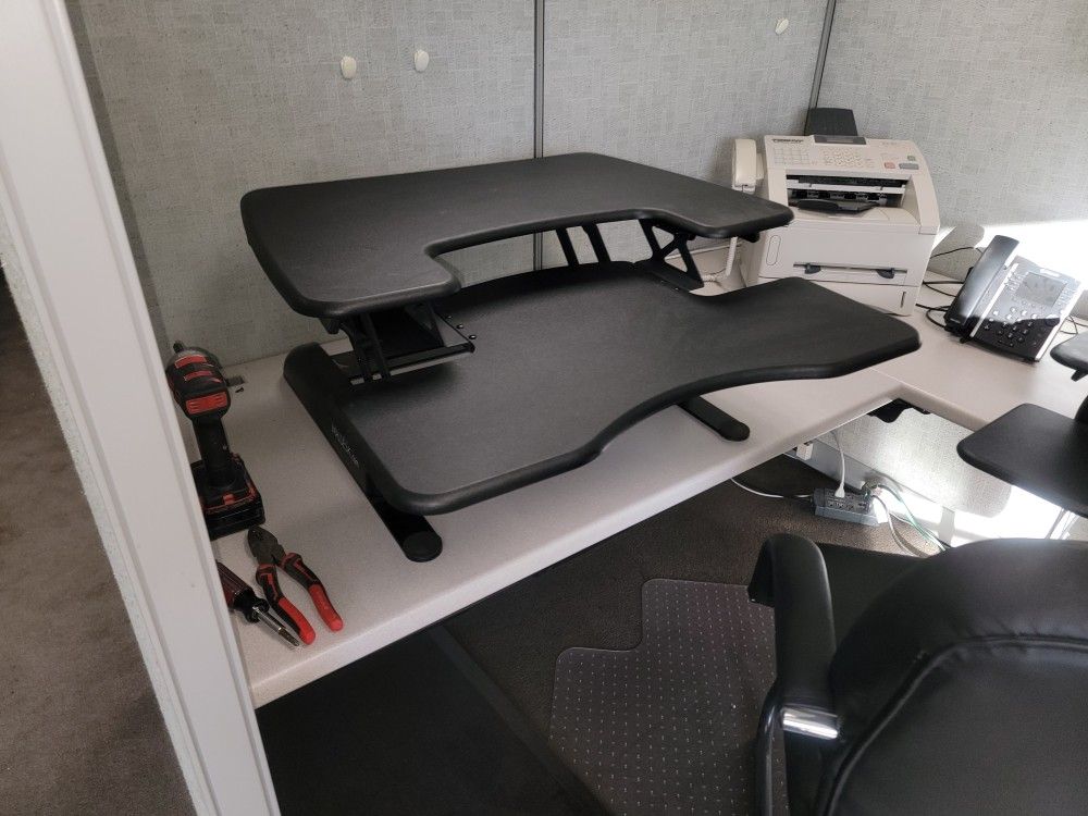 Varidesk Computer Riser