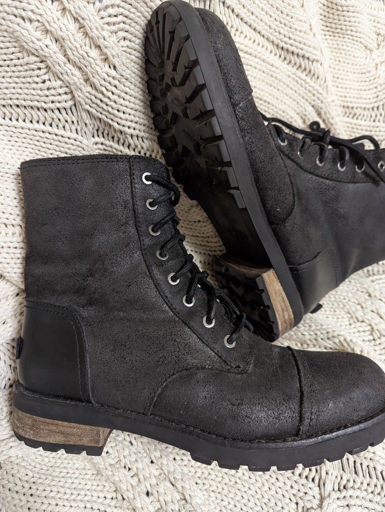 Genuine UGG Boots Lace Up Side Zip 8.5
