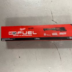Milwaukee M12 FUEL 12V 3/8 in. Lithium-Ion Brushless Cordless Extended Reach Ratchet (Tool-Only)