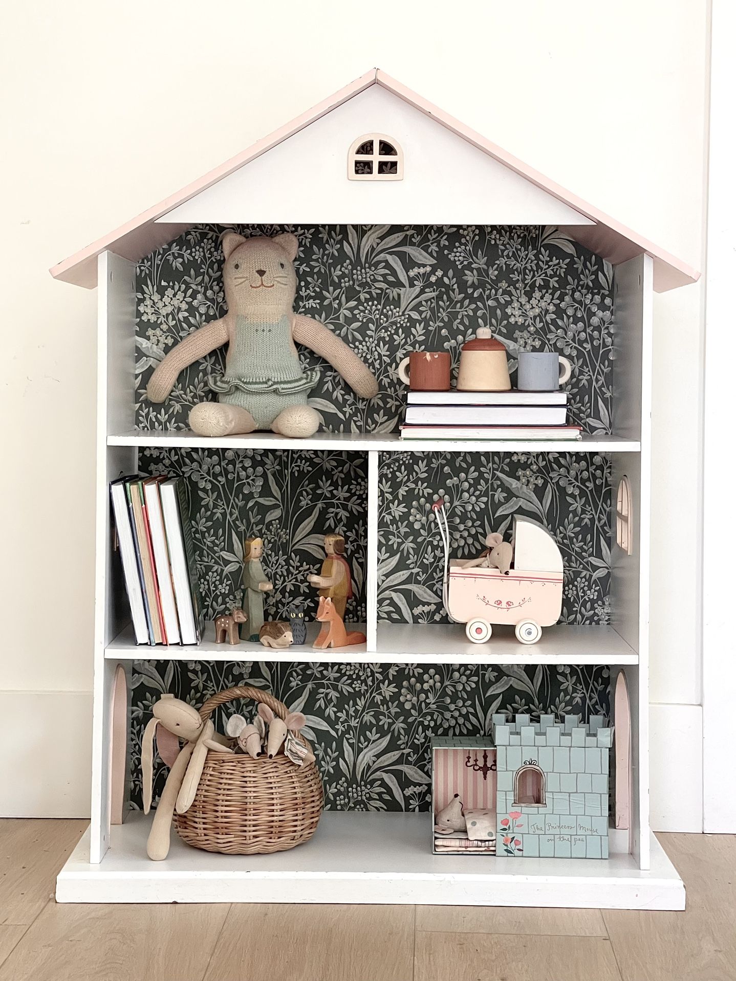 Wooden Large Dollhouse Bookcase