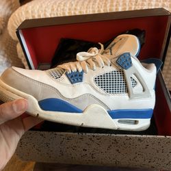 Jordan 4 Retro Military Blue (2012)