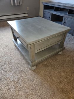 Coffee table and matching end table