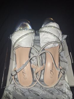 Size 7 brand new sandals