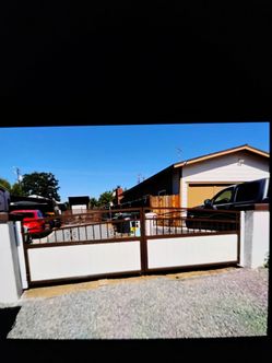 Custom double gate