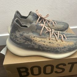 Yeezy 380 Mist SZ13 (NEW)