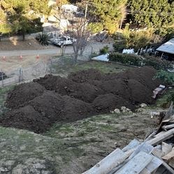 Free Dirt Tierra Gratis