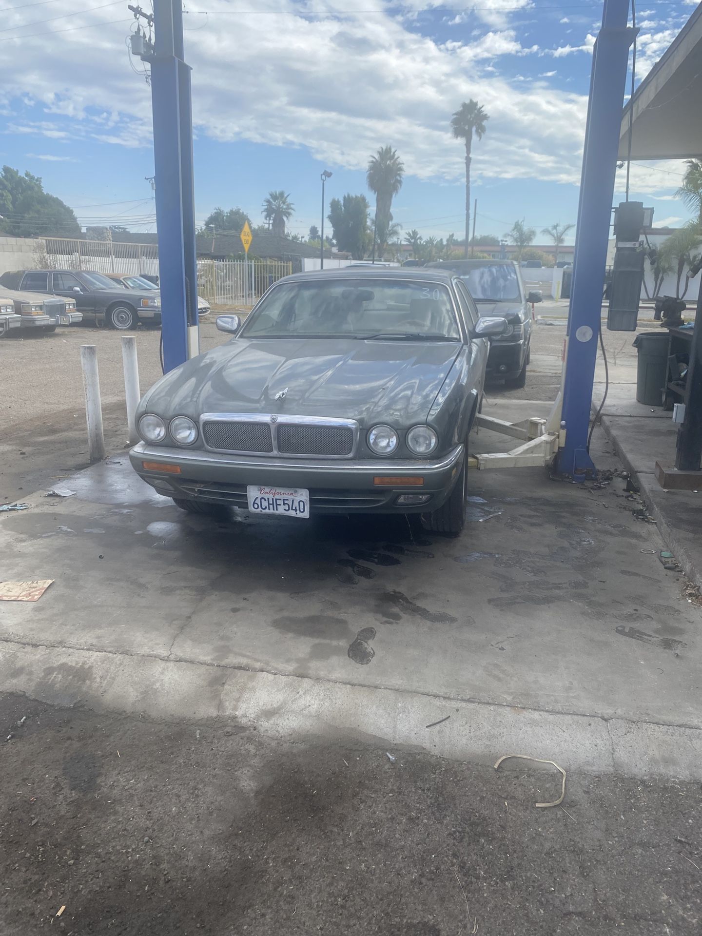 Parts Xj12