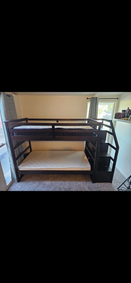 Bunk Bed With Mattresses