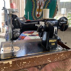 PFAFF 130 Sewing machine 