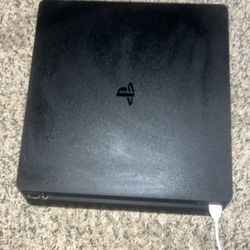 PS4 Slim