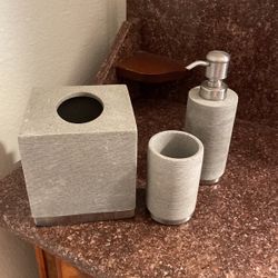 Bathroom Accessories 
