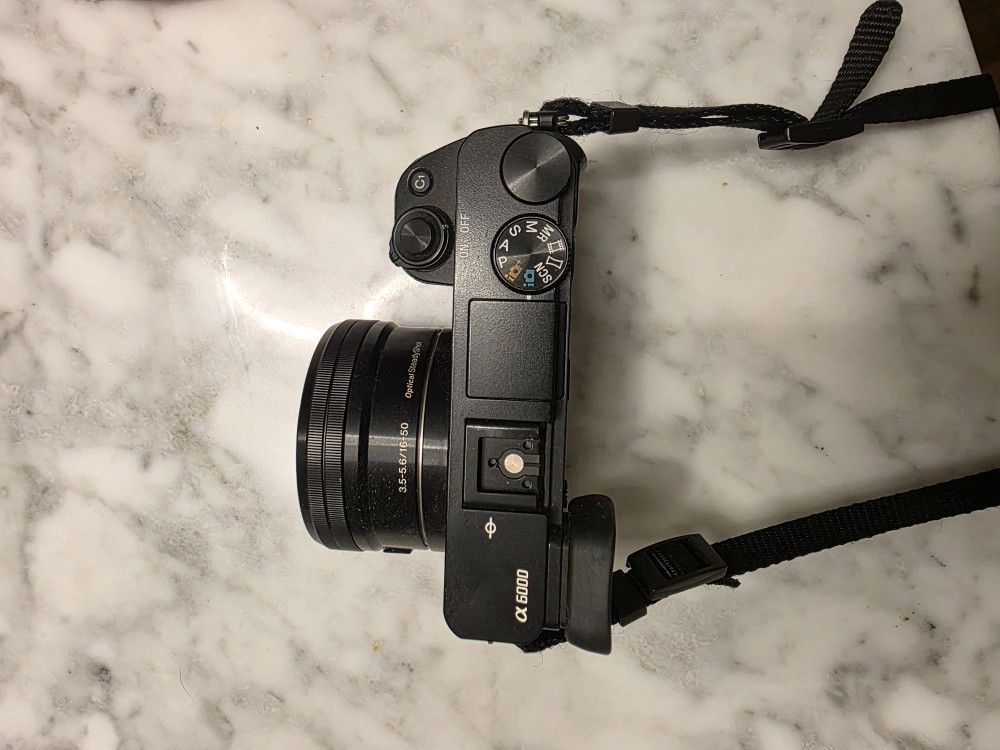 Sony Alpha 6000