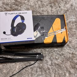 Gaming Headphones And Microphone 
