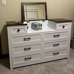 Chest of Drawers / Dresser for Bedroom