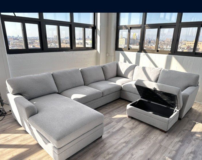 Thomasville Gray Sectional Couch With Storage Ottoman
