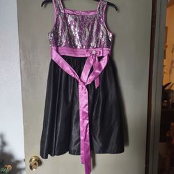 Dress In Visibly New Condition Size16