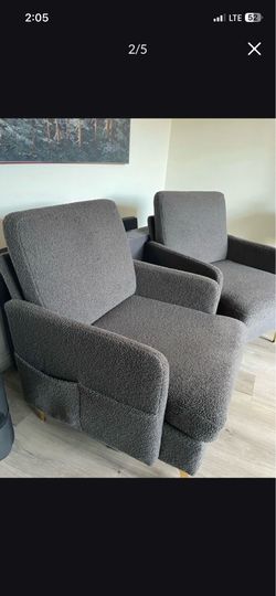Comfortable seats set of 2