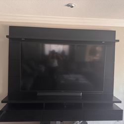 Floating wall unit