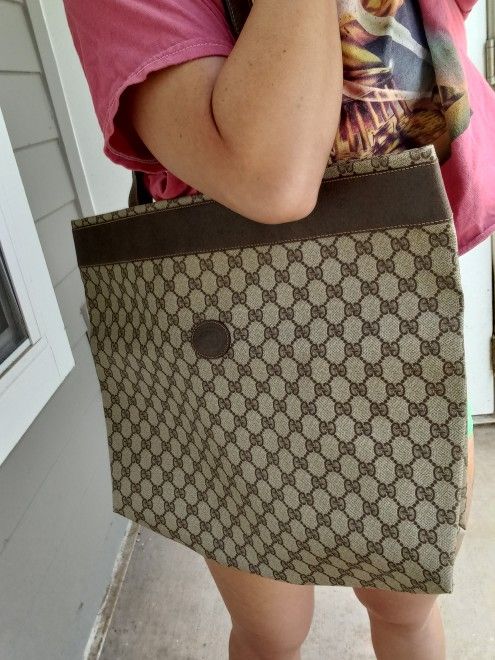 Authentic Vintage Gucci Interlocking GG Monogram Supreme XL Tote Bag