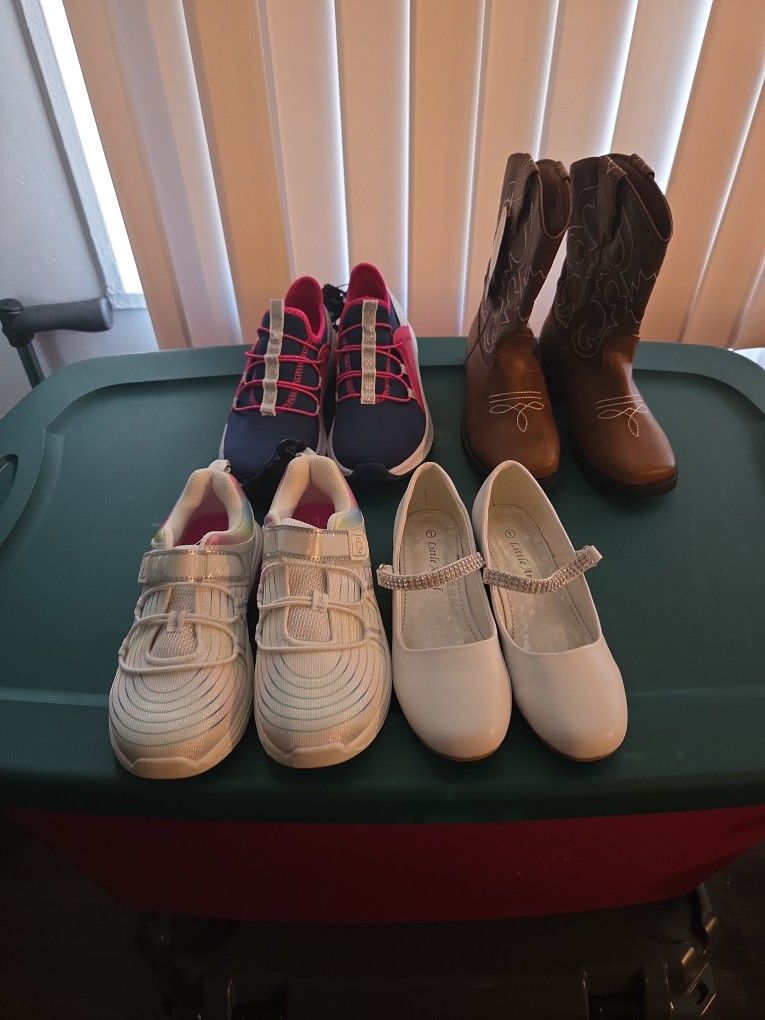 Shoe