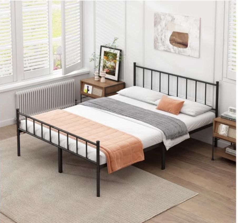 Queen Black Metal Platform Bed Frame – Assembled