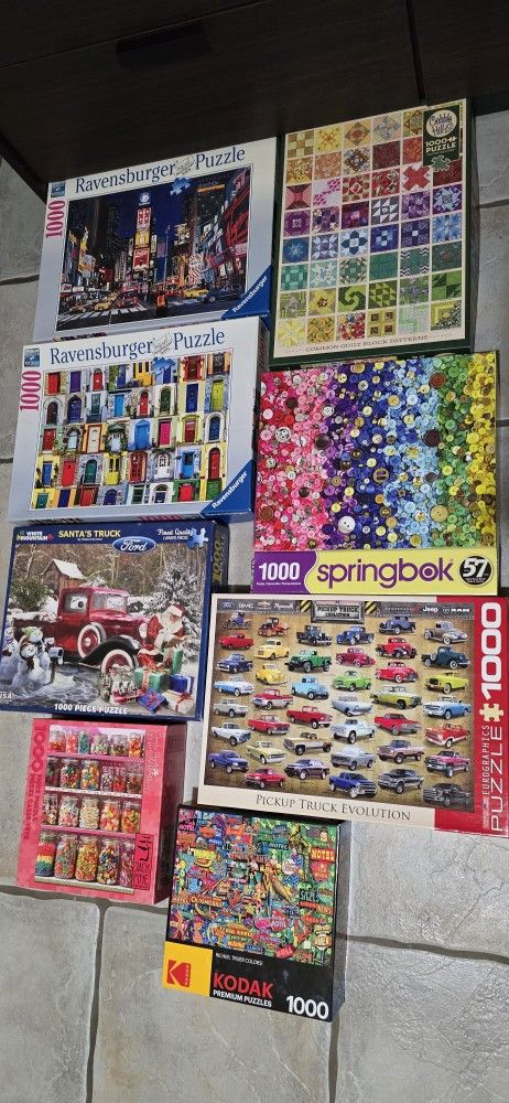 8 Different 1000 pcs Puzzles