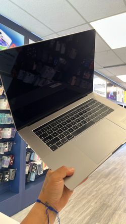 MacBook Pro 16ram 1TB 2018 15in.