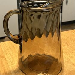 Vintage Anchor Hocking? Smokey Brown Twisted Swirl Glass Water Pitcher With Ice Lip