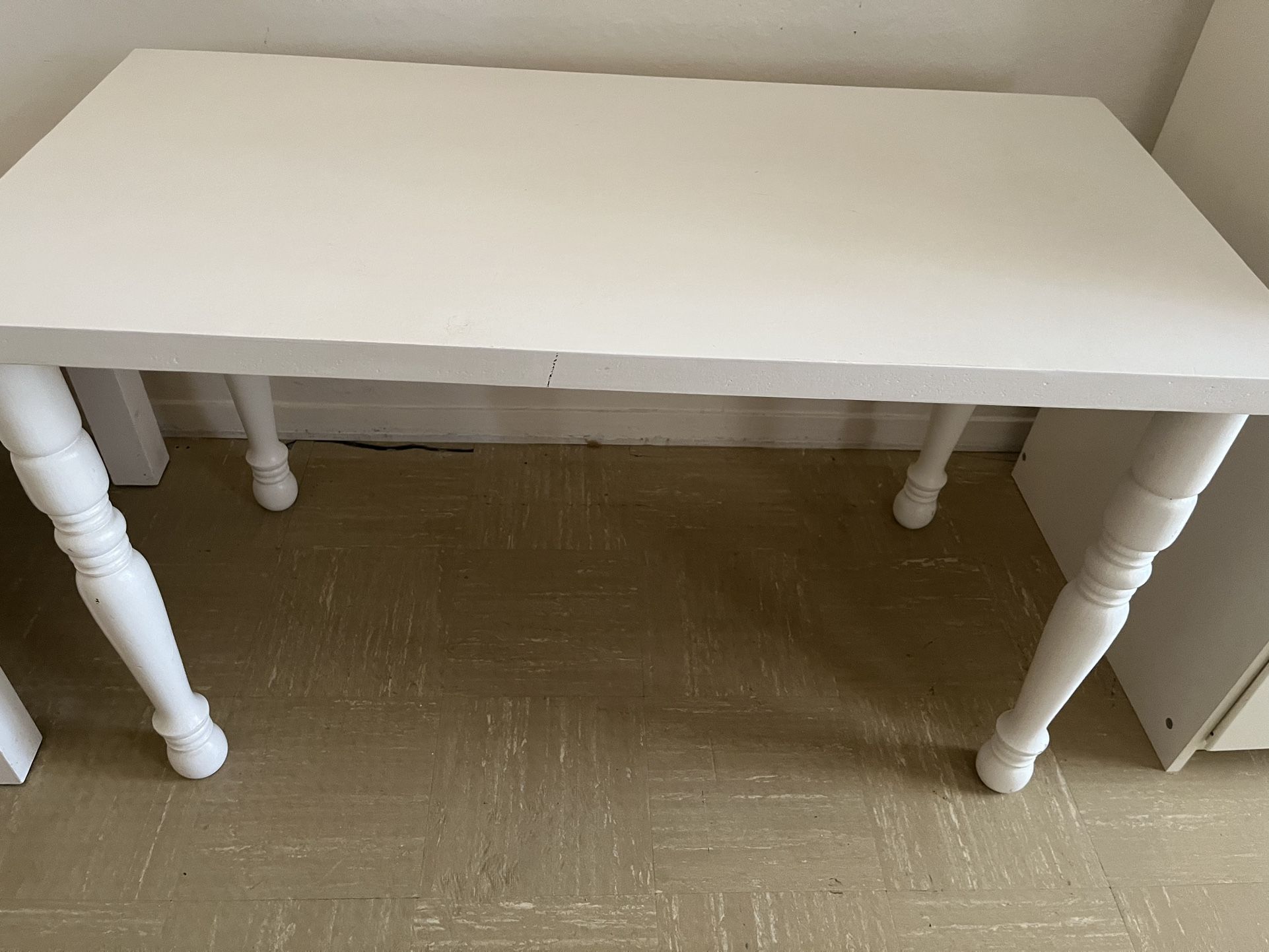 Small White Coffee Table