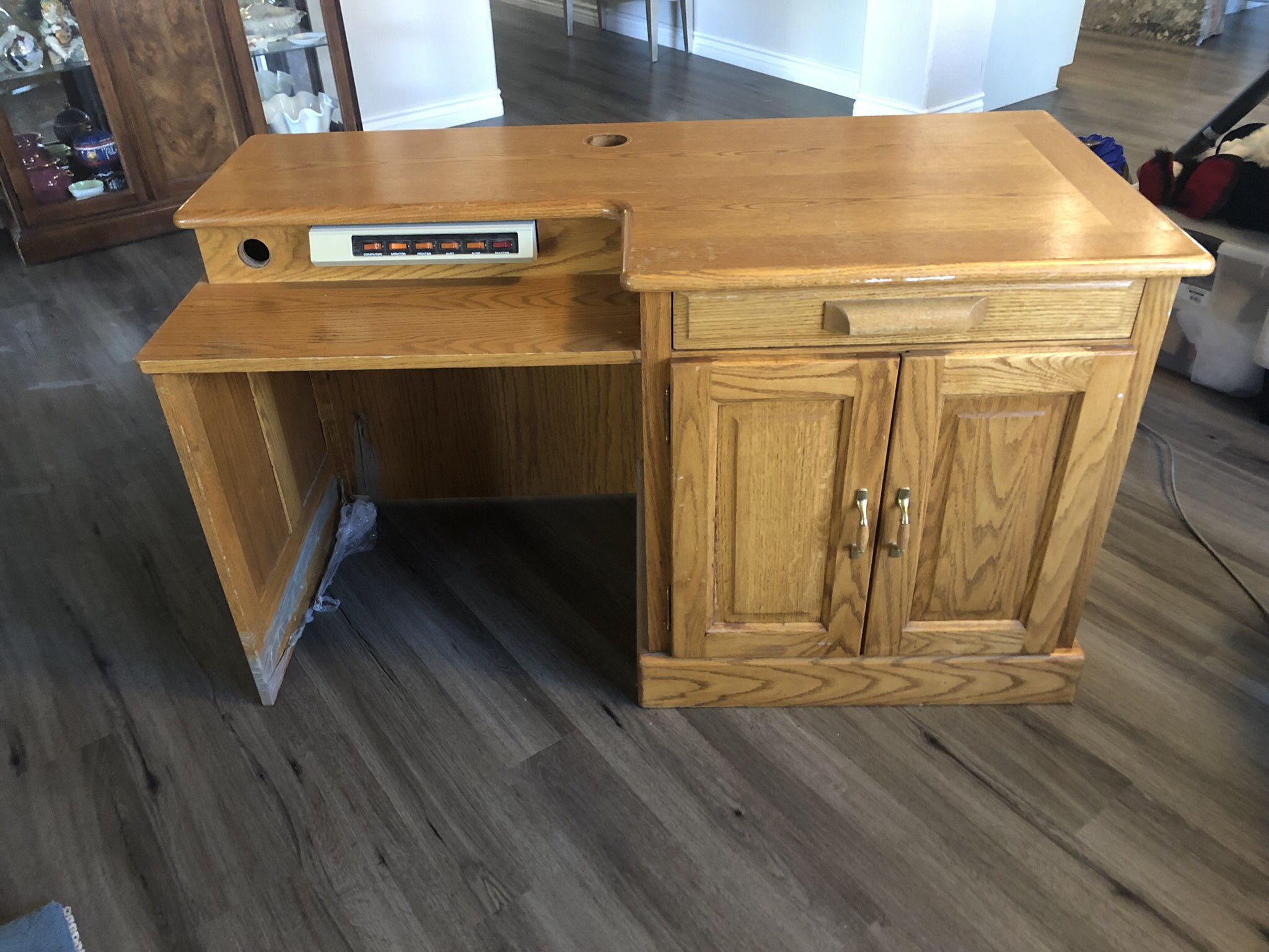 Winners Only computer Desk