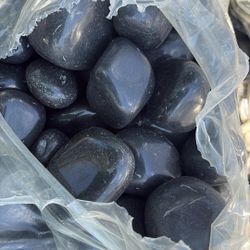 2” to 4” Black Polished Pebbles - 40 pounds bags