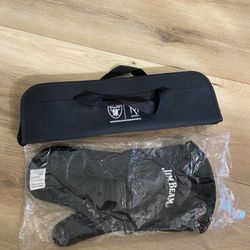 BBQ Grill Accessories, 4 Piece BBQ Tool Grill Set - Grill Tools Includes Stainless Steel Metal Spatula, Fork, Tongs and Instan