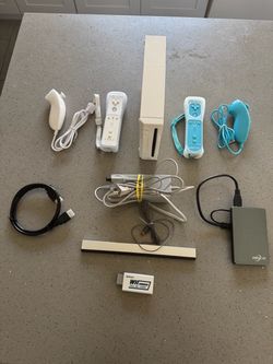 Wii Ultimate Bundle – Loaded with games