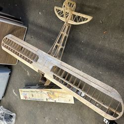 Model Airplane 