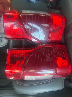2019–2022 Ford F250 OEM Tail Lights (Left & Right Set)